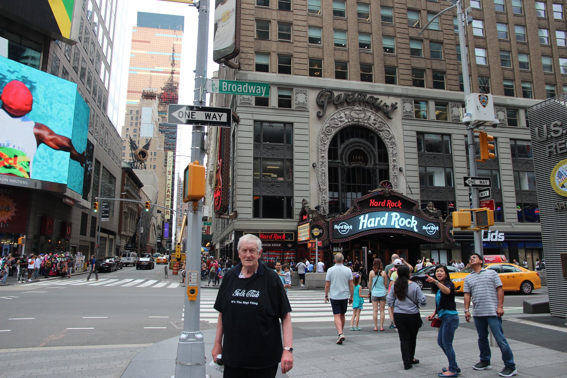 35543005_2182011148481682_7350488235321065472_o[1]